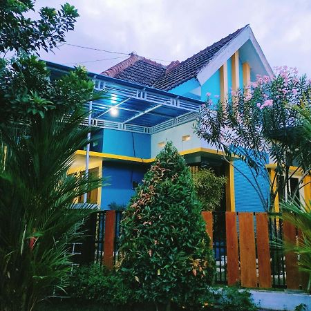 Omah Mendut Homestay Banyuwangi  Exterior foto