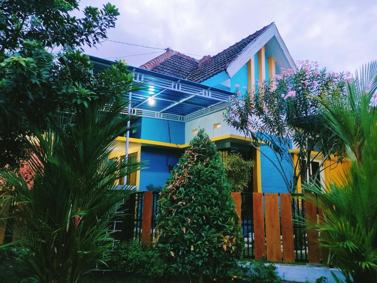 Omah Mendut Homestay Banyuwangi  Exterior foto